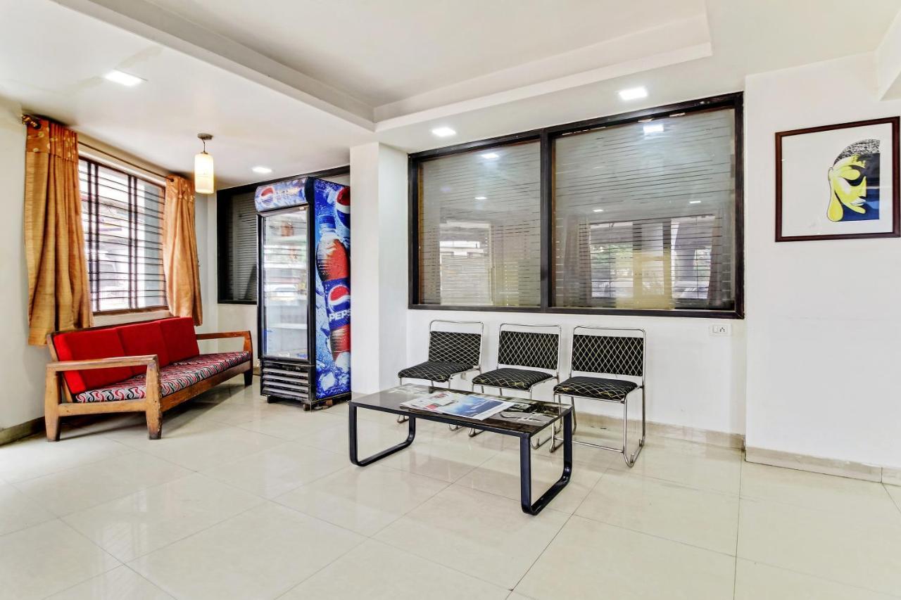 Oyo 48418 Sai Pritam Hotel Nashik Exterior photo